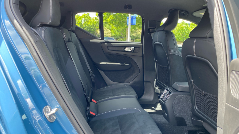 Volvo EX40 185kW Extended Range Plus 78kWh 5dr Auto Electric Estate